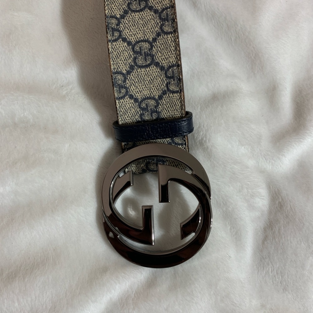 Gucci belt